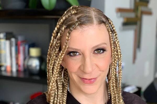 23 Unbelievable Facts About Sara Jay