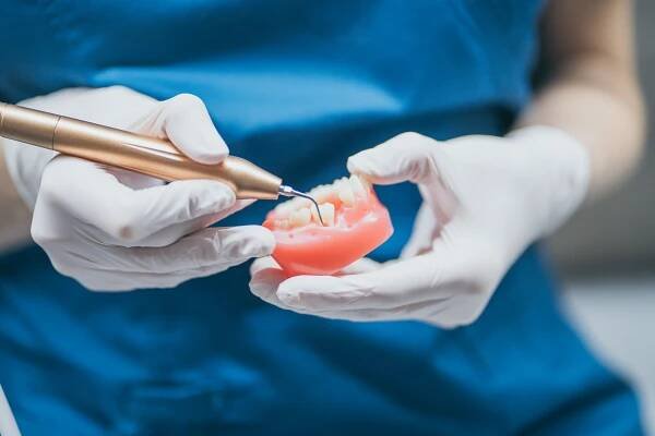Dentální Hygiena Liberec | Václava Mordovancová, DiS.