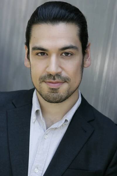 Richard Ollarsaba, Bass-Baritone | Quintana Artist Management