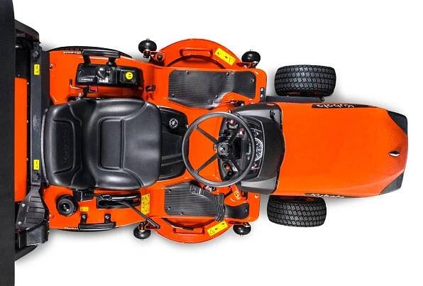 Traktorová kosačka Kubota G231HD 4