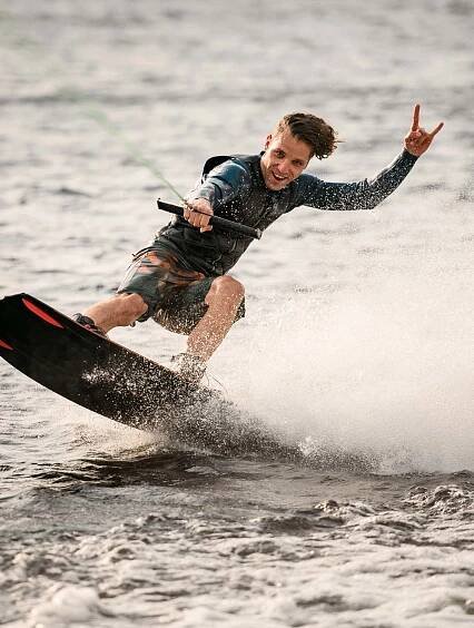 Wakegarden mit Aquapark in Otterndorf | Start