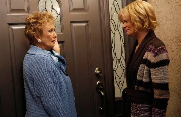 Vychovávat Hope - Nevěra - Z filmu - Cloris Leachman, Martha Plimpton