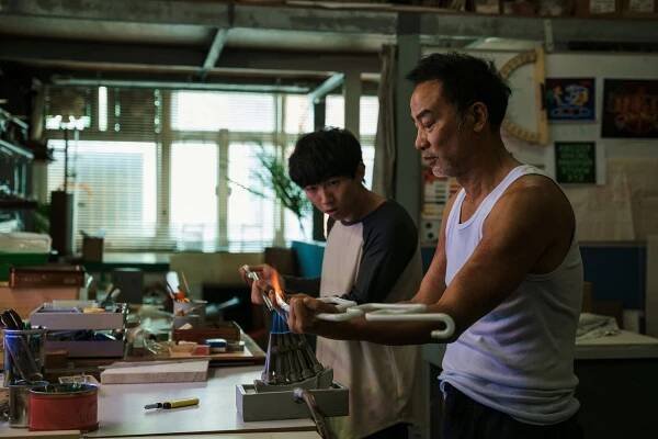 A Light Never Goes Out - Z filmu - Simon Yam