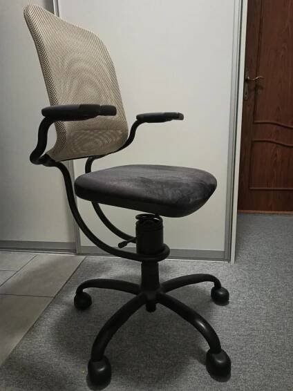 Zdravotní kancelářská židle Spinalis Ergonomic, za polovinu! - Nábytek