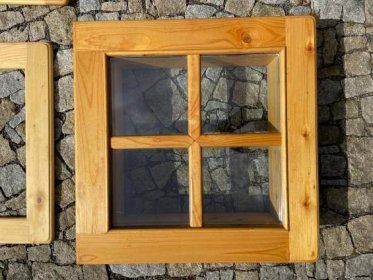 dřevéné okno 2ks - Stavebniny