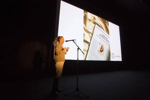 PechaKucha Night v Železném Brodě: O sklu ani muk! Designéři oslnili publikum