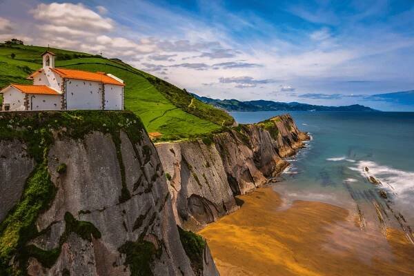 Day Trips from San Sebastián, Spain - 8 Amazing Destinations to Visit