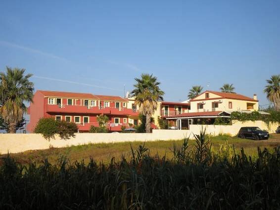 SPIROS MARIA STUDIOS - Updated 2025 Prices & Condominium Reviews (Corfu/Agios Stefanos)