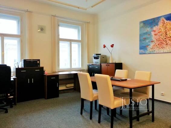 Pronájem nebytových prostor 28 m2 - Praha | Expert Reality