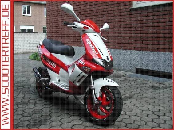 Gilera Runner 180 | Katalog motocyklů a motokatalog na Motorkáři.cz
