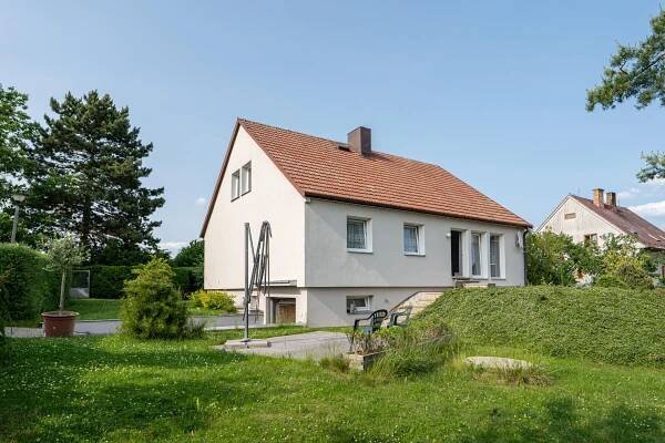 -PRODÁNO- Rodinný dům 125 m², pozemek 756m² – Jihočeská realitní