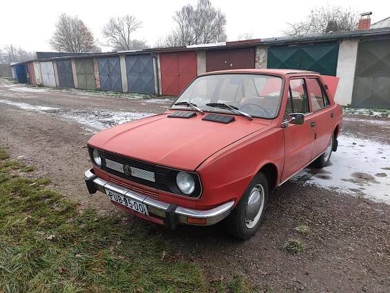 Prodej Škoda 120 120L Užovka manuál, veterán, benzín, rok 1978, barva tmavě červená - Portál řidiče