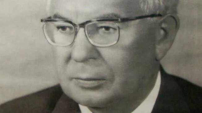 Syn Gustáva Husáka (†78) Vladimír (70) promluvil: Vyvrací rozšířenou lež! Co si přál exprezident před smrtí?