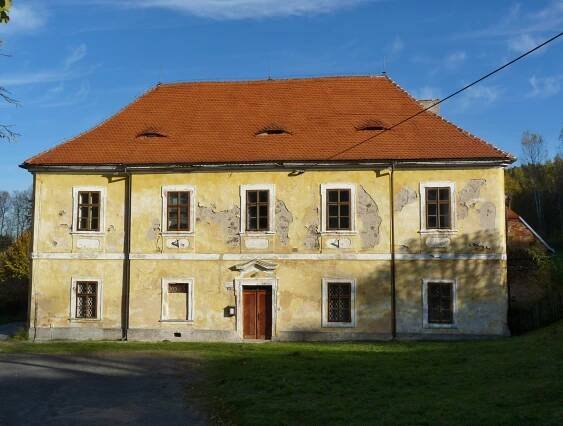 Soubor:Fara (Petrovice)P.jpg – Wikipedie