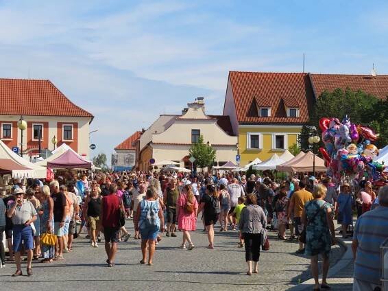 Keramické trhy v Bechyni si užily tisíce lidí. Bavil i skvělý doprovodný program