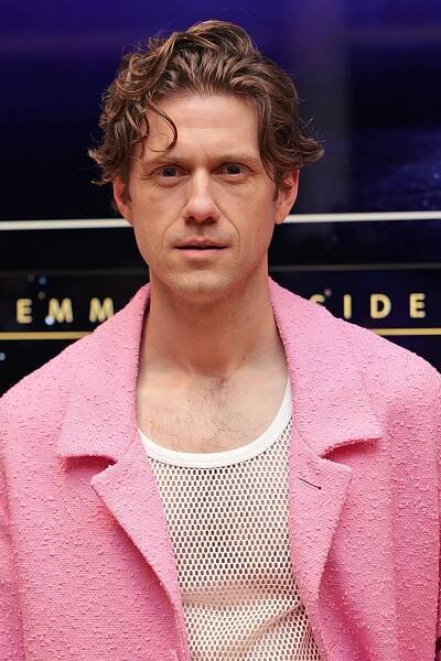 Aaron Tveit - Actor