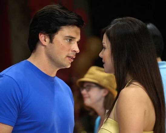 Smallville - Návrat domů - Z filmu - Tom Welling, Erica Durance