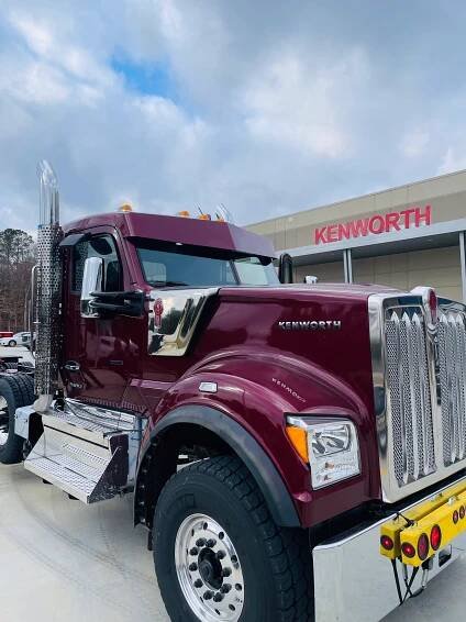 Kenworth Split Windshield Package