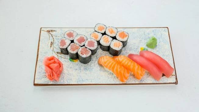 Running sushi Ginza | Wolt | Doručení | Jesenice-Průhonice