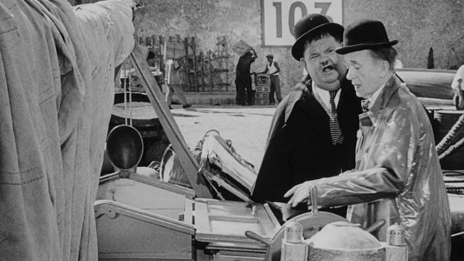 Laurel a Hardy zdědili ostrov (1950) film • Filmožrouti.cz