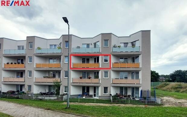 2+kk, U hřiště, Velký Osek, 58 m²