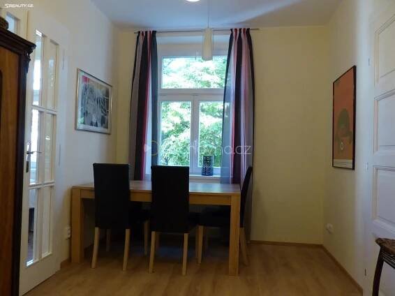 Pronájem bytu 2+kk 52 m², Belgická, Praha, Praha