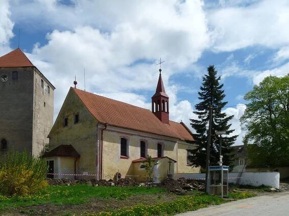 Soubor:Slavkov (Bohdalovice) 03.jpg
