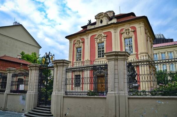 Michnův letohrádek (Muzeum Antonína Dvořáka)