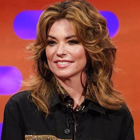 Shania Twain teases Glastonbury show saying there will be no costume changes