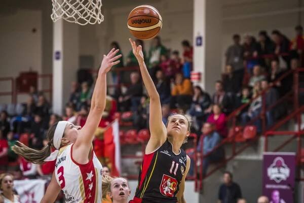 Ve finále Českého poháru v basketbalu žen se v neděli 26. 1. na Klimešce utkají BK Žabiny Brno a Sokol Hradec Králové