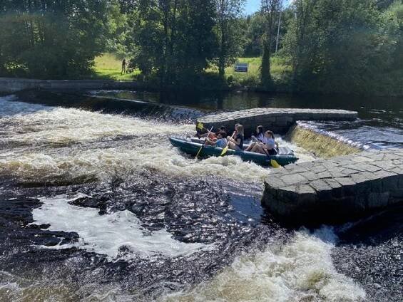 Půjčení raftu na 1 - 6 dní, Otava Sušice II Půjčovna lodí Otava - Rejdařství u Bacilů • Firmy.cz