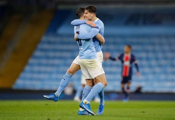 Nejlepším fotbalistou Premier League je Dias z City, předčil i Součka