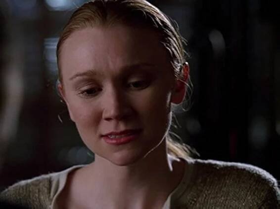 Amy Sloan in Beze stopy (2002)