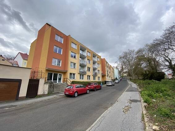 Pronájem Byt 1+kk, Českobratrská, Teplice