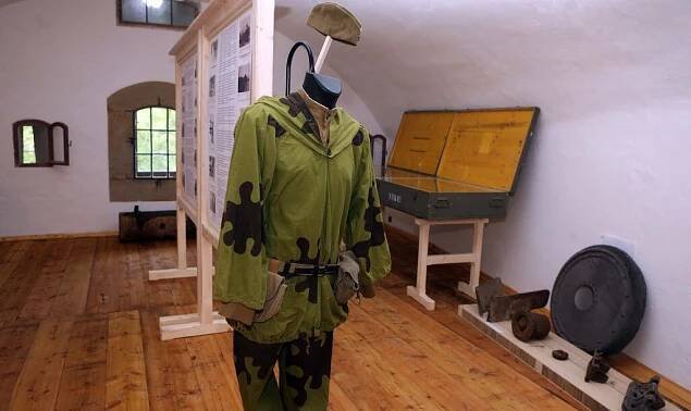 Fort XIII láká na vojenskou techniku i modely olomoucké pevnosti
