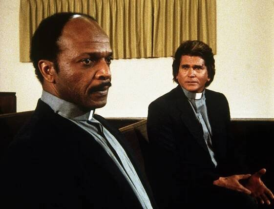 Henry G. Sanders, Michael Landon - Cesta do nebe - The Last Assignment - Z filmu