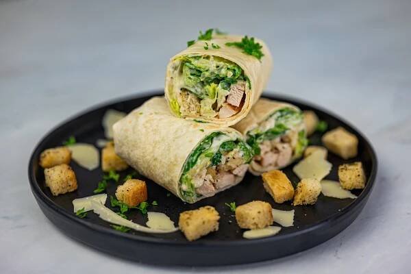 Caesar salát wrap