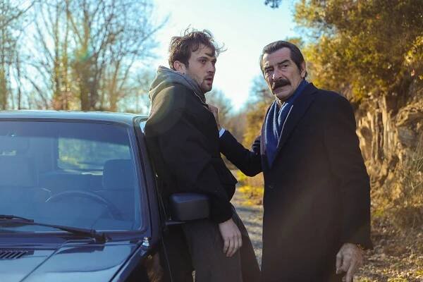 Deha - Episode 14 - Z filmu - Aras Bulut Iynemli, Uğur Polat