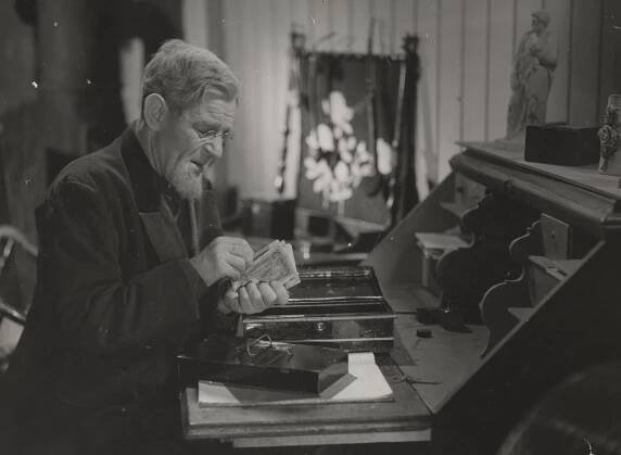 Kjærlighet og vennskap (1941)