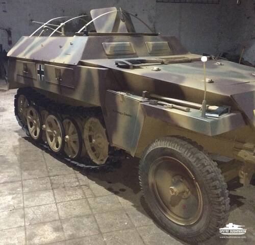 Sd.Kfz. 250/3 ausf B — Dmitry Bushmakow Restoration