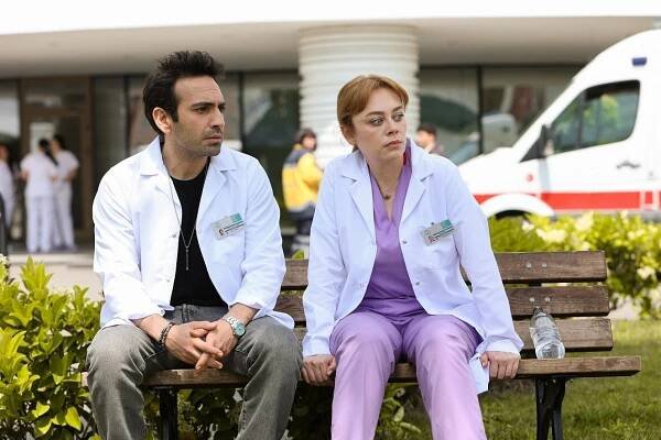 Bahar - Episode 13 (S01E13) (2024)