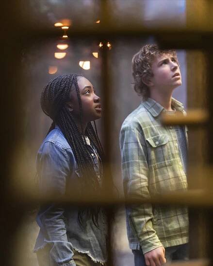 Leah Jeffries, Walker Scobell - Percy Jackson a Olympané - Jeden bůh nám koupí cheeseburgery - Z filmu