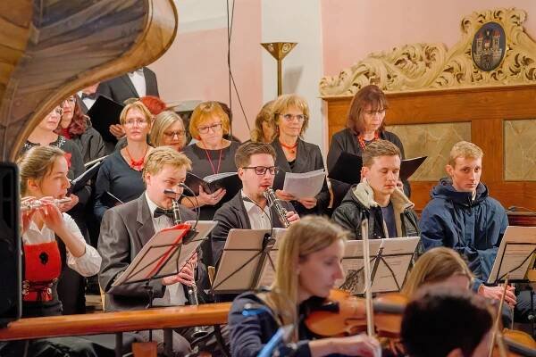 Hej mistře. Vánoční koncert potěšil návštěvníky v pelhřimovském kostele