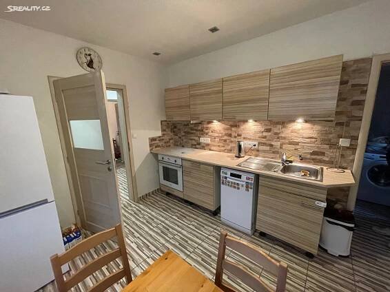 Pronájem bytu 3+1 85 m², Obůrka, Jemnice
