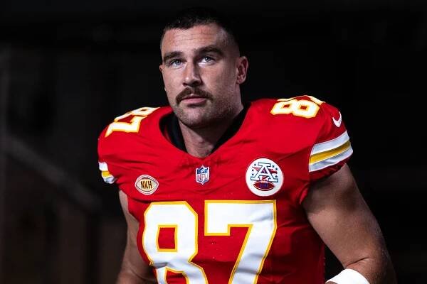 Did Kansas City Chiefs' Travis Kelce Call for 'More Strict Gun Laws'?
