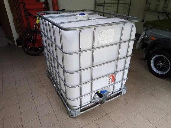 KUBÍKOVÁ NÁDOBA, NÁDRŽ 1000L, IBC - Dům a zahrada