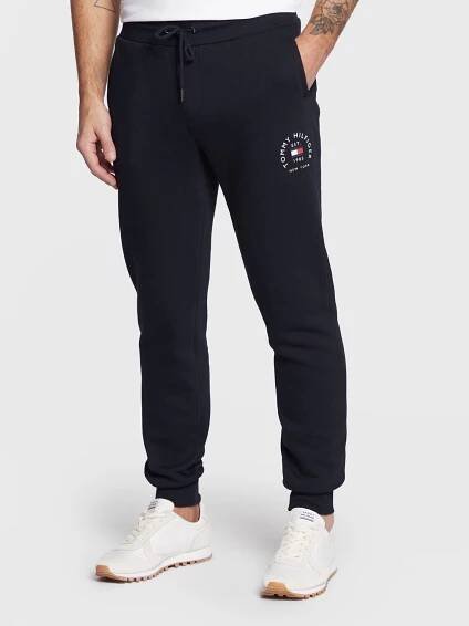 Tommy Hilfiger pánské černé tepláky od 2 990 Kč