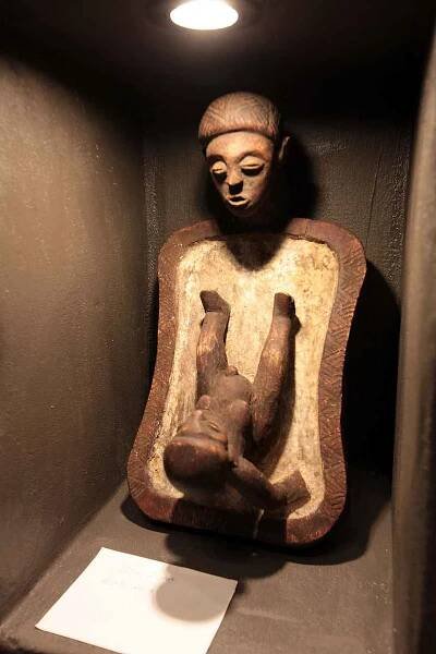 Ve Vizovicích otevřeli unikátní muzeum, mizející africké kultury Tjiwara