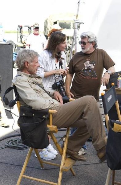 Harrison Ford, George Lucas, and Kathleen Kennedy in Indiana Jones a Království křišťálové lebky (2008)