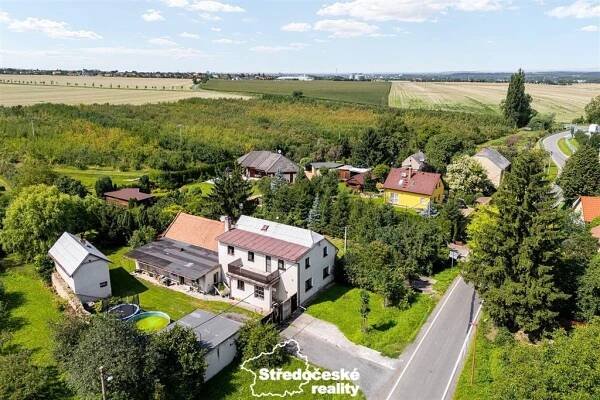 Rodinný dům se zahradou a půdou k rozšíření – Dolany u Červených Peček | Středočeské reality 